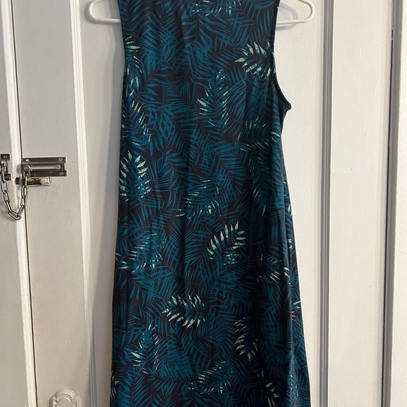 Women’s size, small jungle print dress - Picture 4 of 6